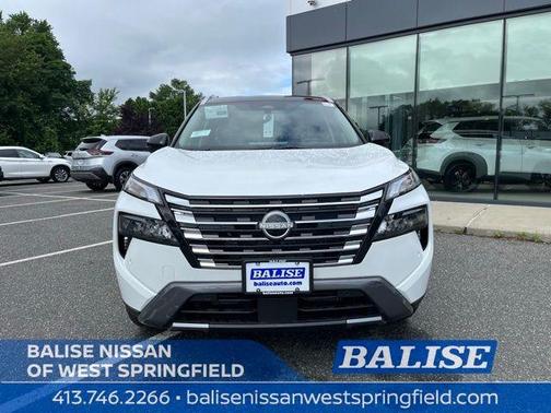 White / Black 2025 Nissan Rogue SL