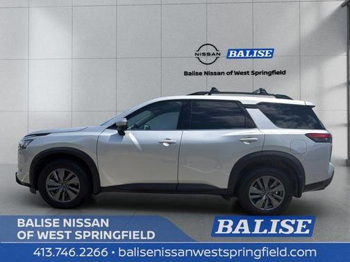Brilliant Silver Metallic 2025 Nissan Pathfinder SV