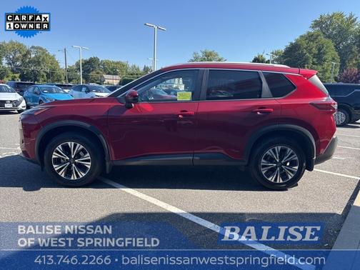 2022 Nissan Rogue SV