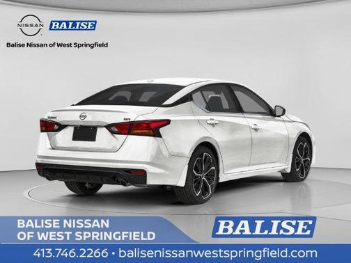 Pearl White Tri-Coat 2026 Nissan Altima SR