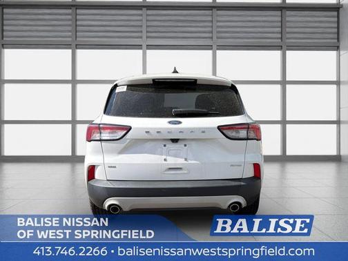 Oxford White 2021 Ford Escape SE