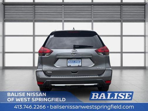 Gun Metallic 2018 Nissan Rogue SV