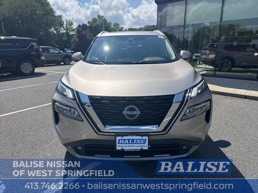 2022 Nissan Rogue SL