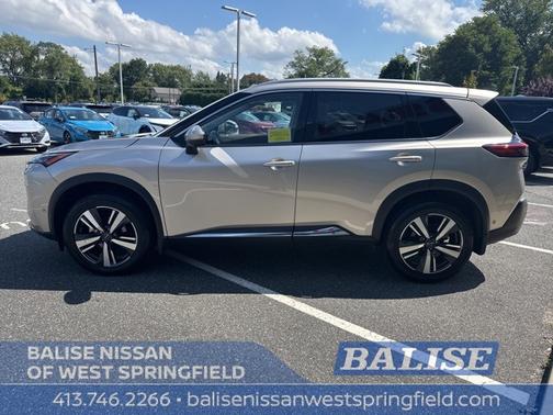 2022 Nissan Rogue SL