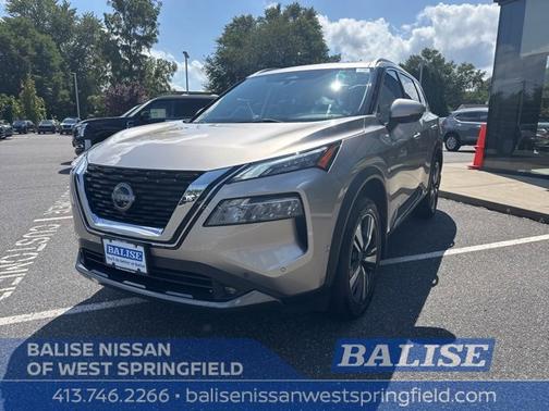 2022 Nissan Rogue SL