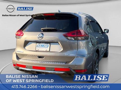 Gun Metallic 2019 Nissan Rogue SL