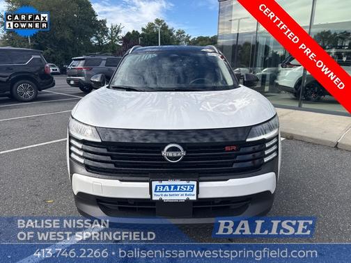 2025 Nissan Kicks SR