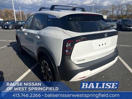 Fresh Powder 2026 Nissan Kicks SV