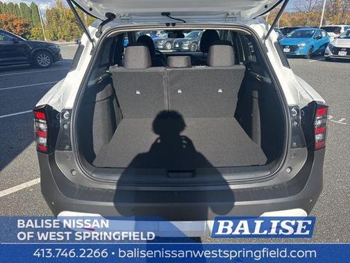 Fresh Powder 2026 Nissan Kicks SV