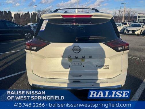 Everest White P 2026 Nissan Rogue Platinum