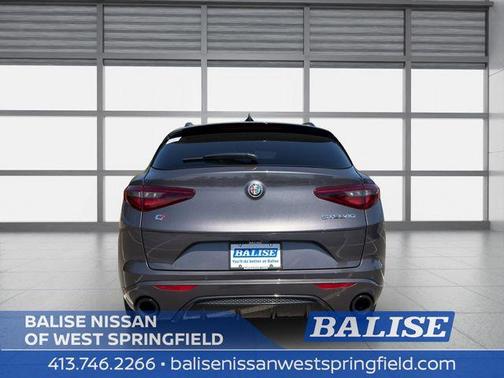 Vesuvio Gray Metallic 2023 Alfa Romeo Stelvio Veloce