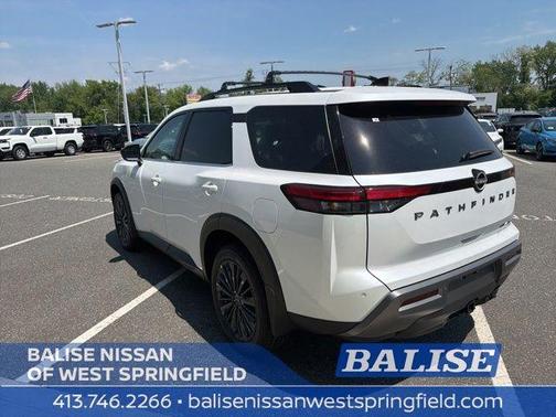 Everest White P 2026 Nissan Pathfinder SL