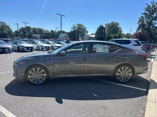 Gun Metallic 2026 Nissan Altima SV