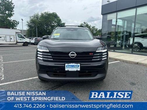 Super Black 2026 Nissan Kicks SR