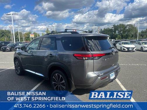 Gun Metallic 2026 Nissan Pathfinder Platinum