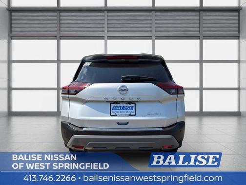 Brilliant Silver Metallic 2021 Nissan Rogue SL