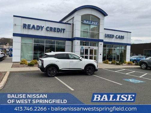 Aspen White Tri 2025 Nissan Kicks SR