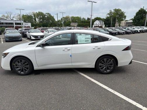 Aspen White 2026 Nissan Sentra SL