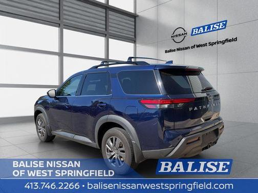 Deep Ocean Blue 2023 Nissan Pathfinder SV