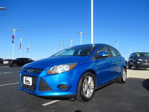 Photo 2 of 27 of 2014 Ford Focus SE