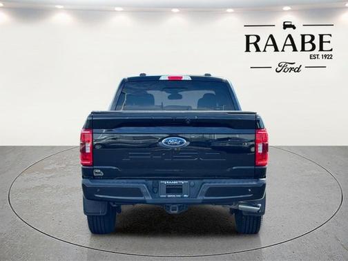 AGATE BLACK METALLIC 2021 Ford F-150 XLT
