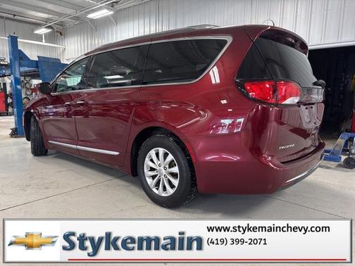 2019 Chrysler Pacifica Touring L