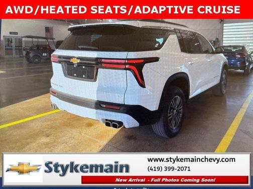 2024 Chevrolet Traverse LT