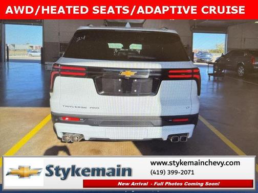 2024 Chevrolet Traverse LT