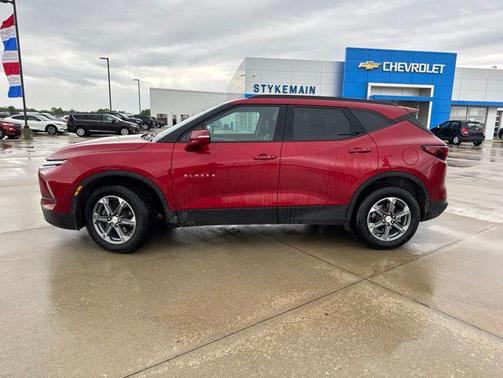 Radiant Red Tintcoat 2023 Chevrolet Blazer 3LT