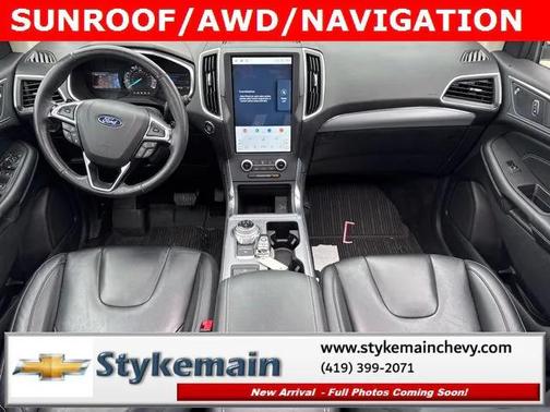 2021 Ford Edge Titanium