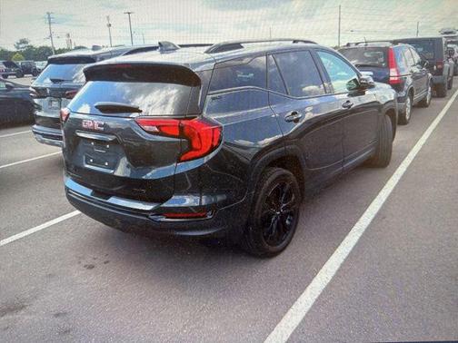 Graphite Gray Metallic 2021 GMC Terrain SLT