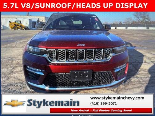 2022 Jeep Grand Cherokee Summit