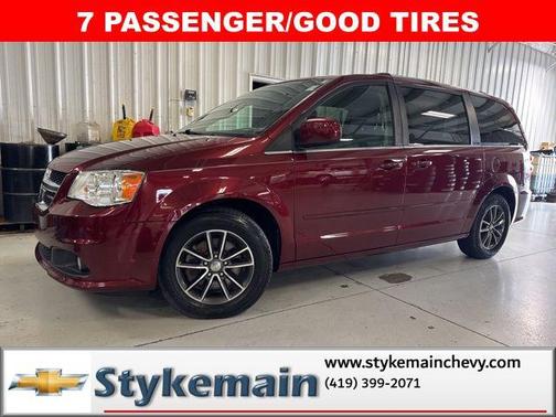 Octane Red Pearlcoat 2017 Dodge Grand Caravan SXT