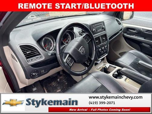 Octane Red Pearlcoat 2017 Dodge Grand Caravan SXT