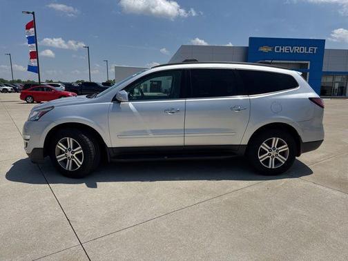 Silver Ice Metallic 2016 Chevrolet Traverse 2LT