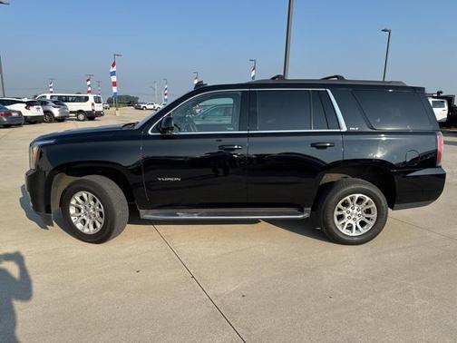 2017 GMC Yukon SLT
