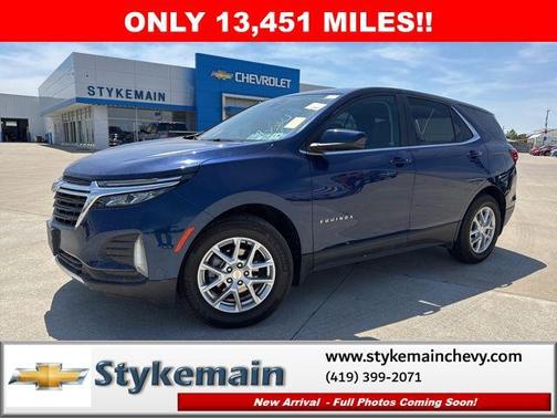 Blue Glow Metallic 2022 Chevrolet Equinox 1LT