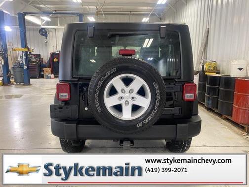 2017 Jeep Wrangler Sport