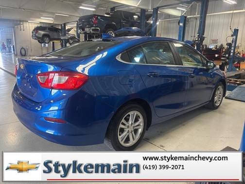 2016 Chevrolet Cruze LT Auto