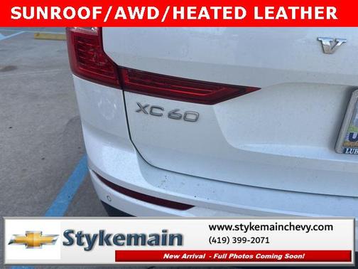 2018 Volvo XC60 T6 Momentum