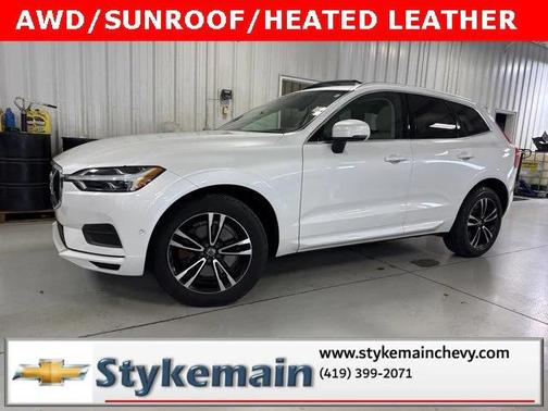 2018 Volvo XC60 T6 Momentum