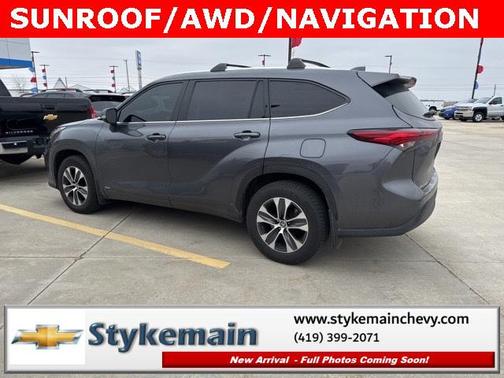 2021 Toyota Highlander Hybrid XLE