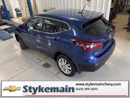 2022 Nissan Rogue Sport S