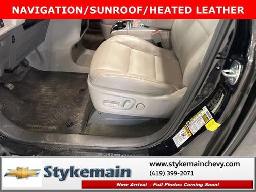 2017 Toyota Sienna XLE