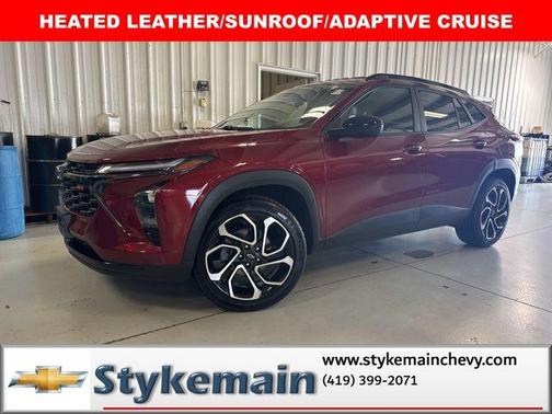 Crimson Metallic 2024 Chevrolet Trax FWD 2RS