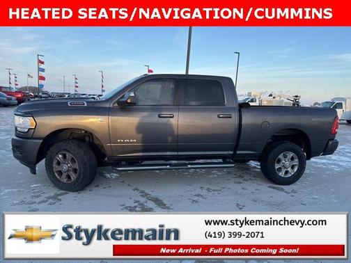 2022 RAM 2500 Big Horn Crew Cab 4x4 6'4' Box