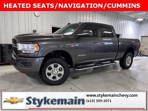 2022 RAM 2500 Big Horn Crew Cab 4x4 6'4' Box