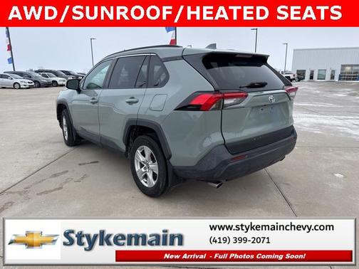 2021 Toyota RAV4 XLE