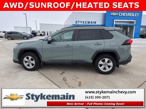 2021 Toyota RAV4 XLE