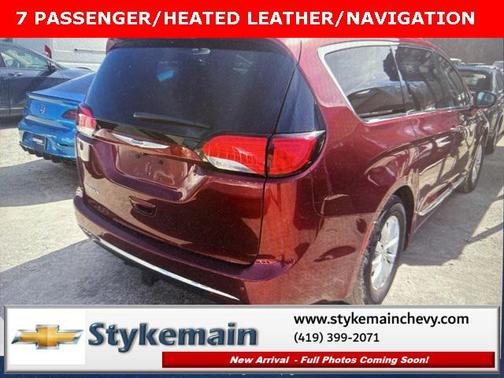 2018 Chrysler Pacifica Touring-L